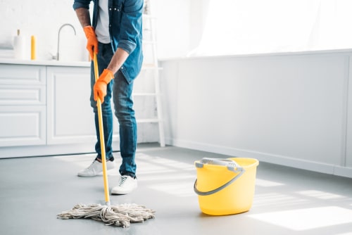 How clean should an apartment be before moving in