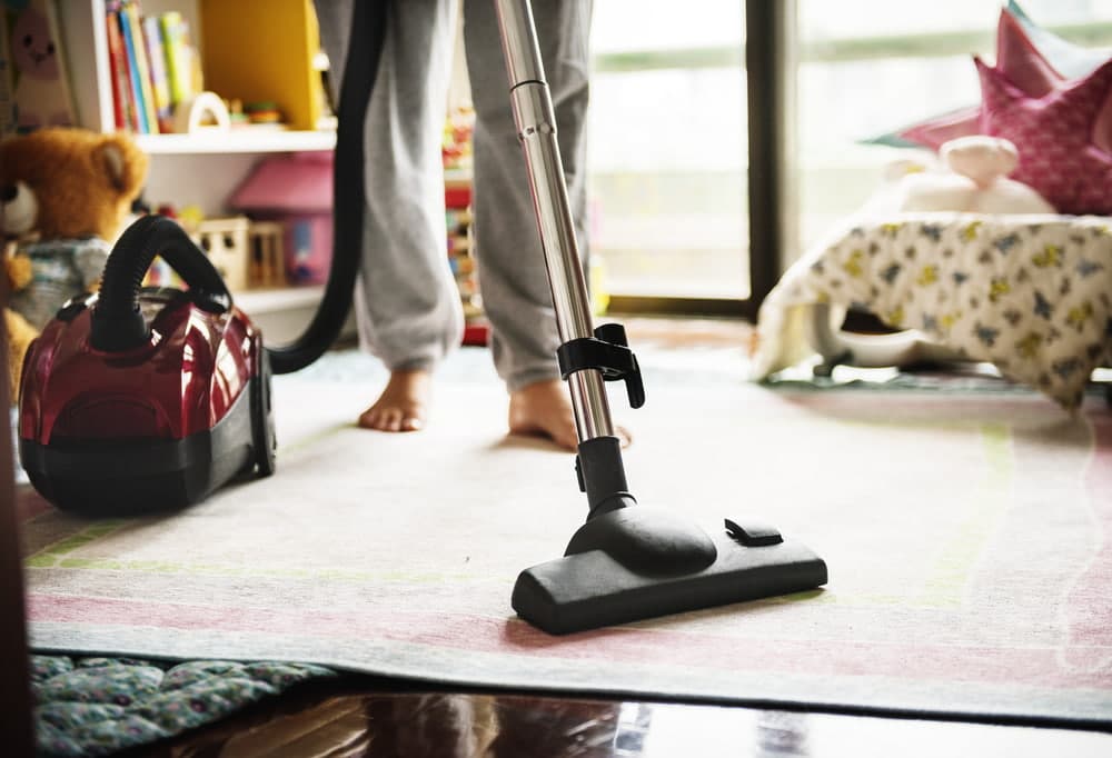 How can I keep my house clean if I work full tim