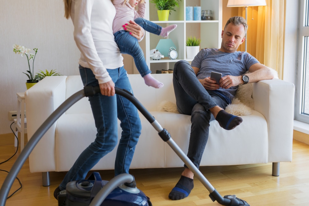 How-to-Get-Your-Loved-Ones-to-Help-You-Clean