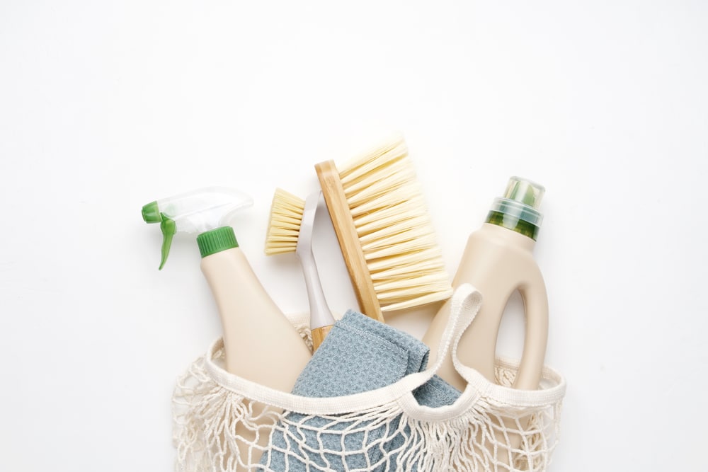 Top-4-Most-Useless-Cleaning-Supplies